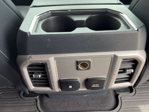 Used 2022 Ford F250 Lariat AWD/4WD image 22