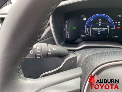 Used 2024 Toyota Corolla Cross AWD Hybrid w/ Convenience Package image 40