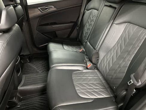 Used 2025 Kia Sportage X-Line AWD/4WD image 11
