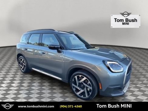 Used 2025 MINI Cooper Countryman S image 1