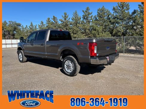 Used 2019 Ford F250 XLT w/ XLT Value Package image 4