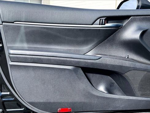 Used 2023 Toyota Camry SE w/ Convenience Package image 24