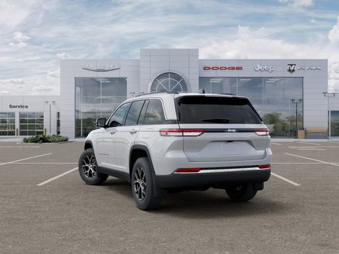 New 2025 Jeep Grand Cherokee Limited w/ Luxury Tech Group II AWD/4WD image 3