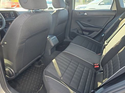 Used 2024 Volkswagen Jetta Sport image 13