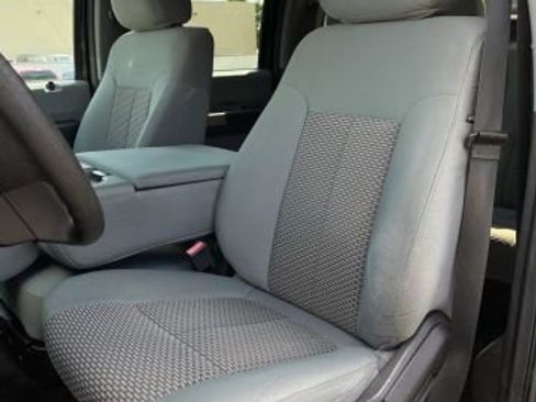 Used 2016 Ford F250 XLT w/ XLT Value Package image 17