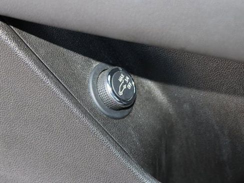 Used 2023 Cadillac XT5 Premium Luxury image 23