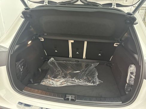 Used 2026 Mercedes-Benz GLA 250 4MATIC image 24