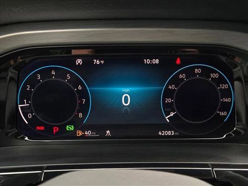 Used 2025 Volkswagen Atlas Cross Sport SE image 10