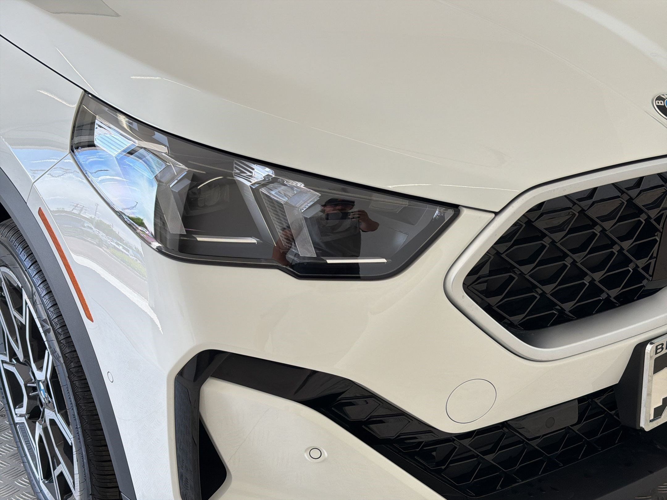 New 2026 BMW X2 xDrive28i w/ Technology Package AWD/4WD image 11