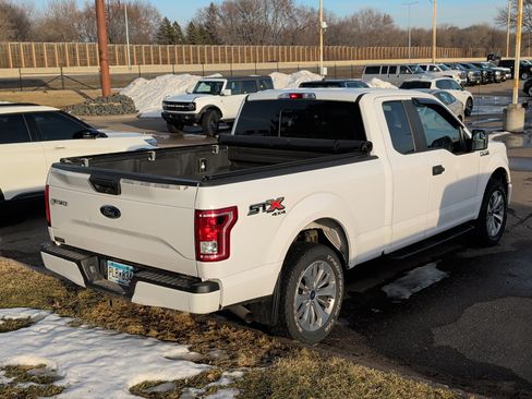 Used 2017 Ford F150 XL w/ Equipment Group 101A Mid image 4
