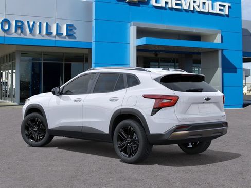 New 2026 Chevrolet Trax ACTIV w/ Driver Confidence Package FWD image 3