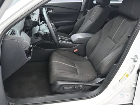 Used 2024 Honda Accord Sport image 10