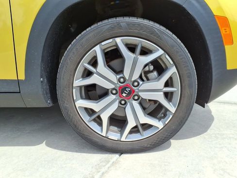 Used 2021 Kia Seltos SX AWD/4WD image 9