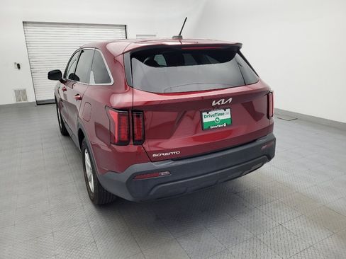 Used 2023 Kia Sorento LX FWD image 6