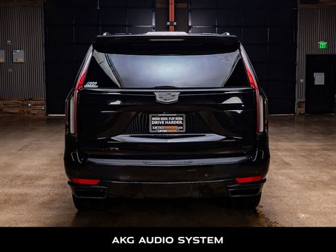 Used 2021 Cadillac Escalade ESV Sport w/ Driver Assist Tech Package image 8