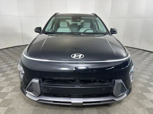 Certified 2025 Hyundai Kona Limited image 8