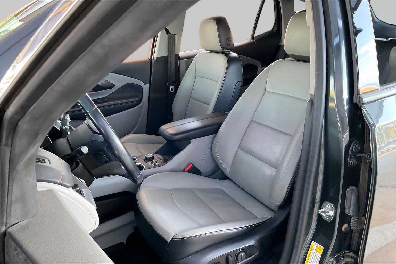 Used 2021 GMC Terrain SLT FWD image 8
