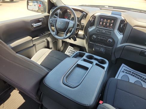 Used 2021 Chevrolet Silverado 1500 Custom Trail Boss AWD/4WD image 36