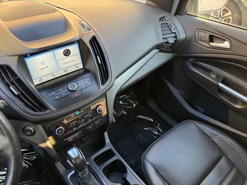 Certified 2019 Ford Escape SEL AWD/4WD image 24