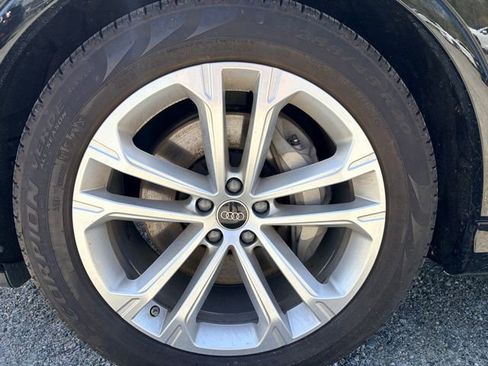 Used 2025 Audi Q7 3.0T Premium Plus w/ Premium Plus Package image 5