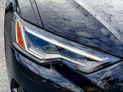 Used 2022 Audi A6 Premium Plus image 27