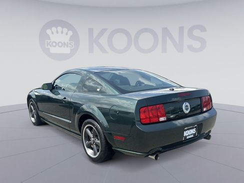 Used 2008 Ford Mustang GT RWD image 8