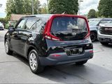 Used 2020 Kia Soul LX image 4