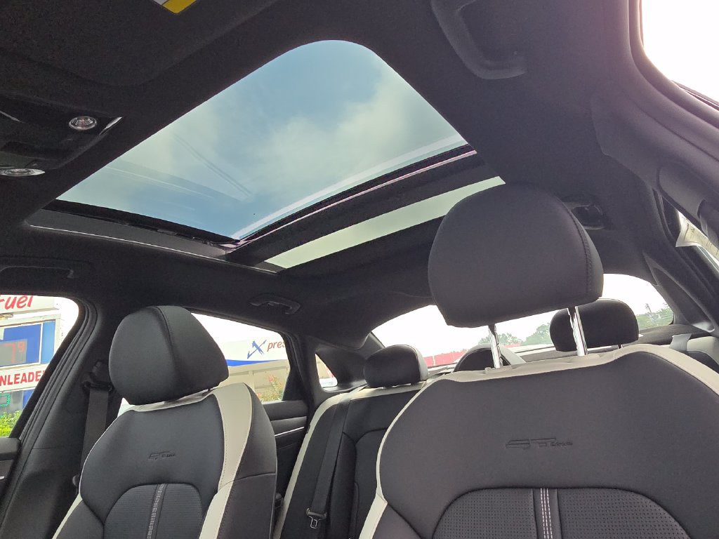 New 2027 Kia K5 GT-Line FWD image 14