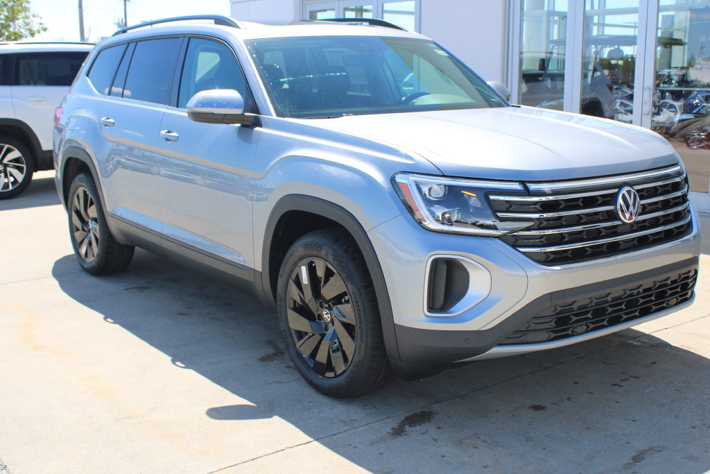 New 2026 Volkswagen Atlas SE AWD/4WD 360° Tour