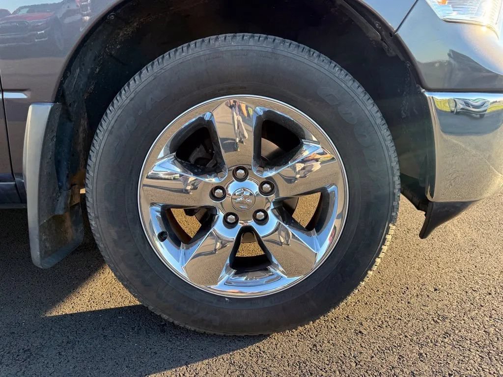Used 2016 RAM 1500 Big Horn AWD/4WD image 11