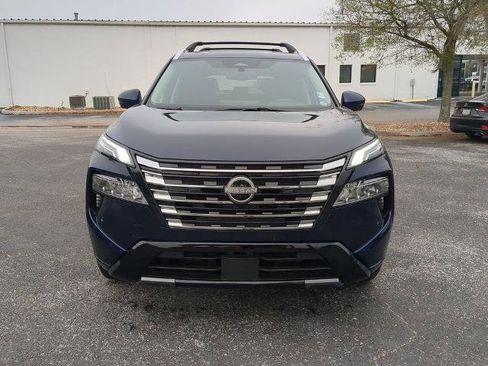 Certified 2025 Nissan Rogue Platinum image 9