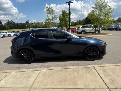 Used 2024 MAZDA MAZDA3 s FWD image 5