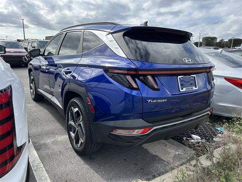 Used 2023 Hyundai Tucson SEL w/ Convenience Package image 3