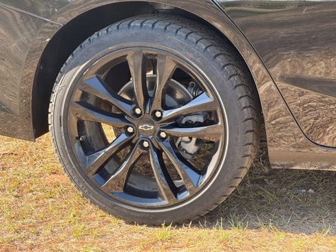 Used 2024 Chevrolet Malibu LT w/ Midnight Edition image 10