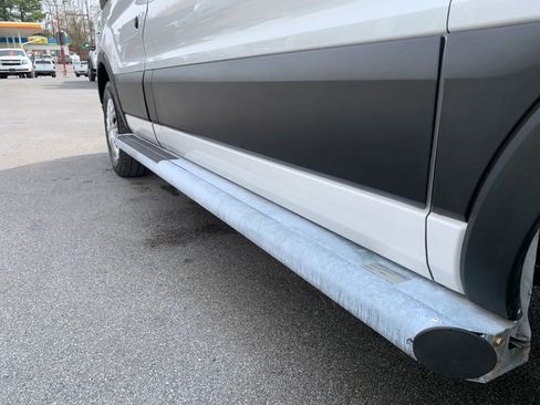 Used 2024 Ford Transit 250 Low Roof w/ Exterior Upgrade Package image 7