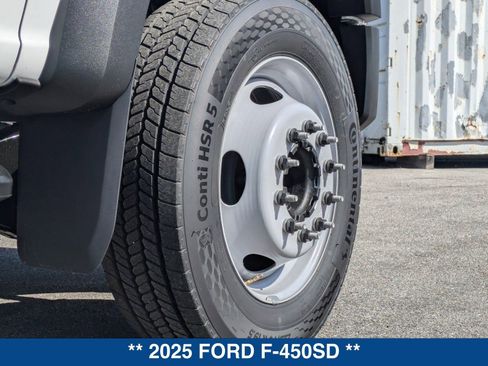New 2025 Ford F450 XL w/ XL Chrome Package image 14