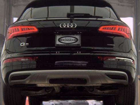 Used 2019 Audi Q5 2.0T Premium Plus w/ Premium Plus Package AWD/4WD image 7