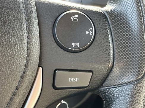 Used 2014 Toyota Corolla LE FWD image 33