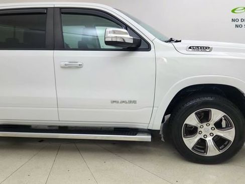 Used 2021 RAM 1500 Laramie AWD/4WD image 7