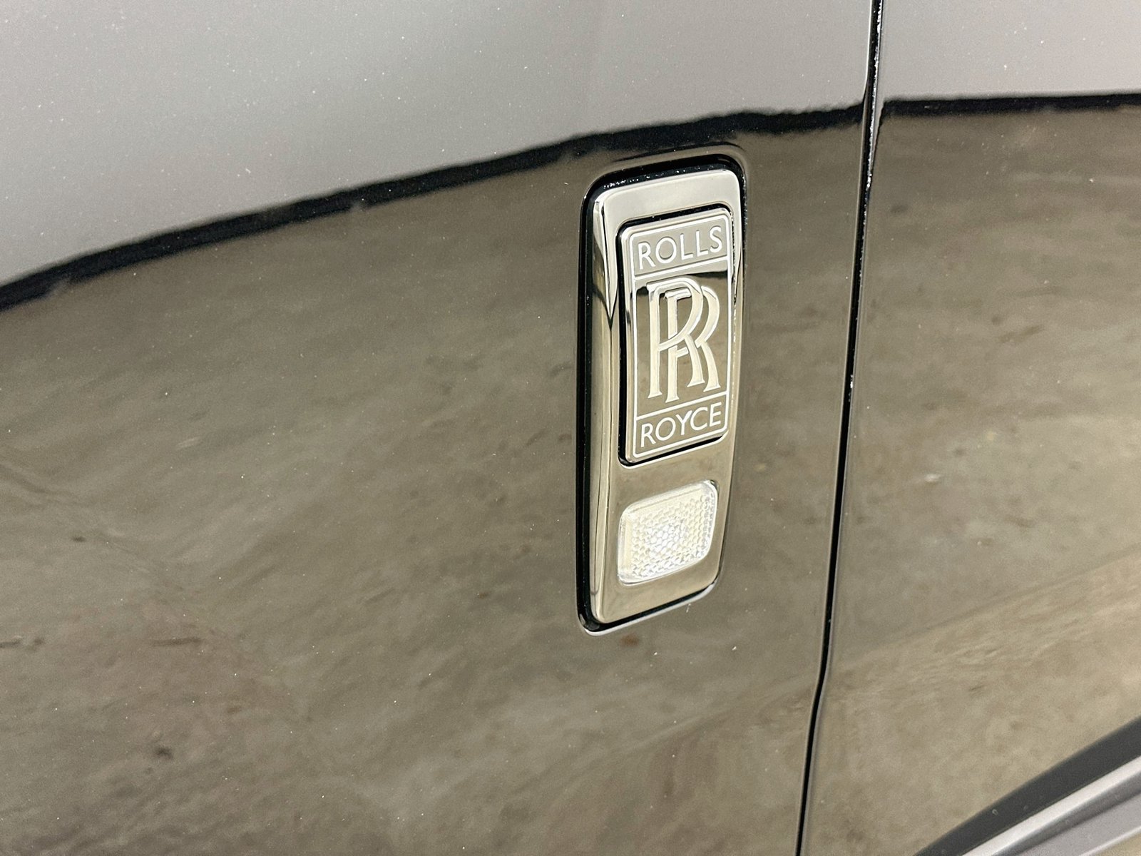 Used 2026 Rolls-Royce Cullinan Black Badge AWD/4WD image 58