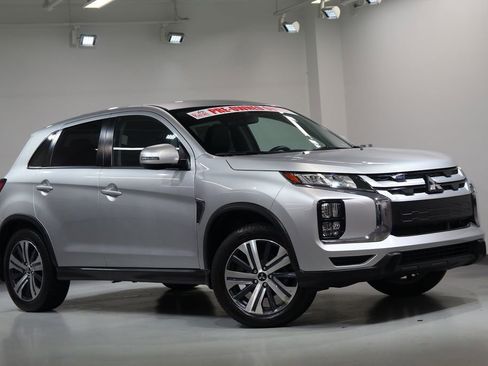 Used 2022 Mitsubishi Outlander Sport SE AWD/4WD image 7