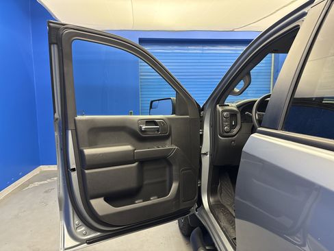 New 2026 Chevrolet Silverado 1500 Custom Trail Boss w/ Turbomax Blackout Package AWD/4WD image 9