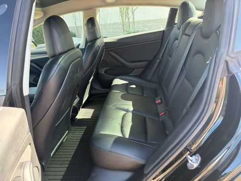 Used 2023 Tesla Model 3 Standard Range RWD image 13