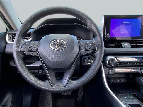 Used 2024 Toyota RAV4 XLE w/ Convenience Package FWD image 6