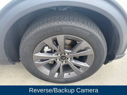 Used 2023 Ford Explorer XLT w/ Equipment Group 202A AWD/4WD image 8