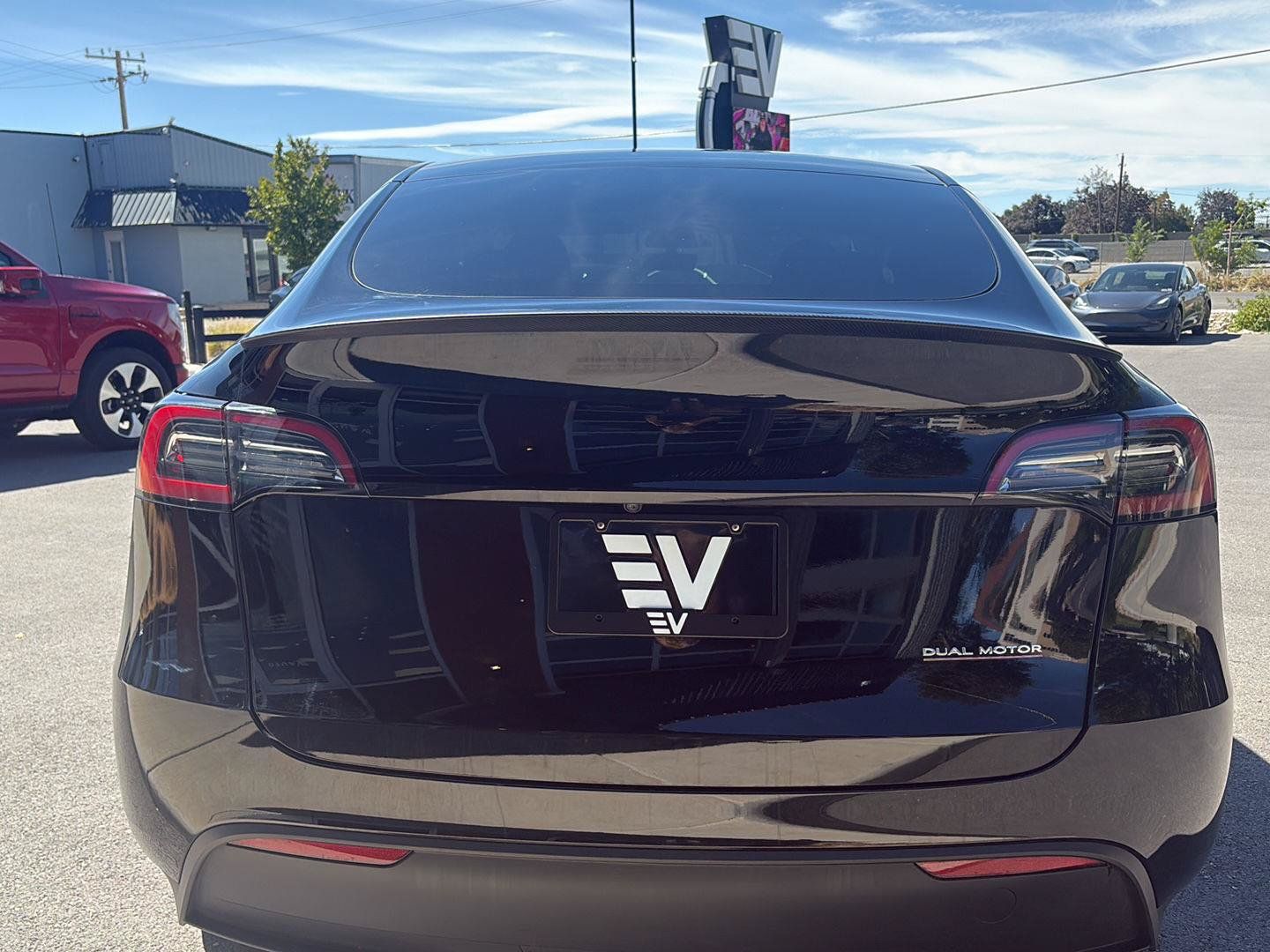 Used 2023 Tesla Model Y Performance AWD/4WD image 7