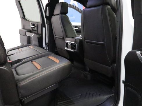 Used 2021 GMC Sierra 1500 AT4 w/ AT4 Premium Package AWD/4WD image 67