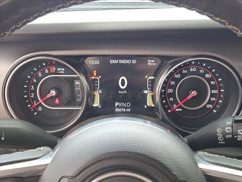 Used 2022 Jeep Wrangler Unlimited Rubicon w/ Cold Weather Group AWD/4WD image 12
