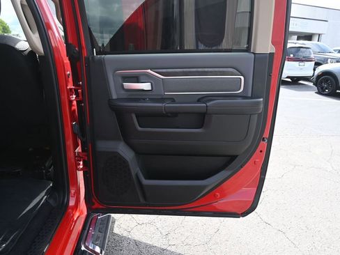 Used 2019 RAM 2500 Big Horn AWD/4WD image 17