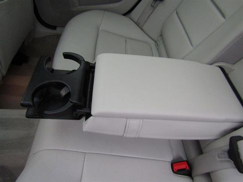 Used 2015 Mercedes-Benz E 350 Sedan w/ Premium 1 Package image 31